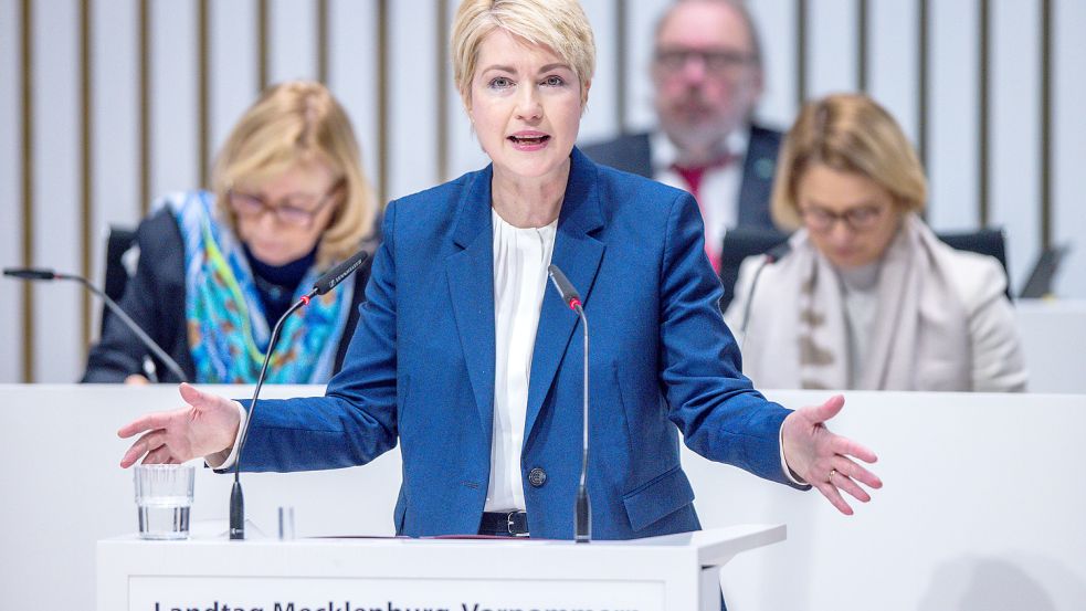 MV-Ministerpräsidentin Manuela Schwesig lässt die umstrittene Klimastiftung nicht los. Foto: dpa/Jens Büttner
