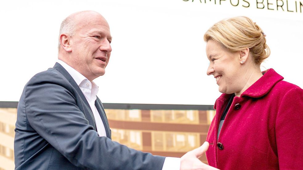 Bald ein neues Regierungsgespann im Berliner Abgeordnetenhaus? Kai Wegner (CDU) und Franziska Giffey (SPD). Foto: Fabian Sommer/dpa