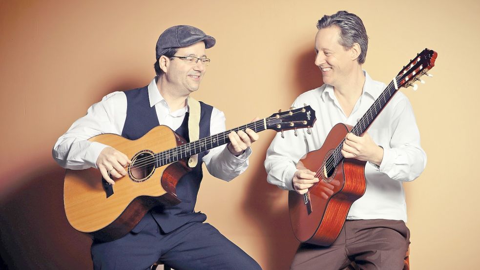 Das „Jazando Guitar Duo“ mit Christoph Steiner und Jost Edelhoff tritt im April im Fehntjer Forum in Westrhauderfehn auf. Foto: privat