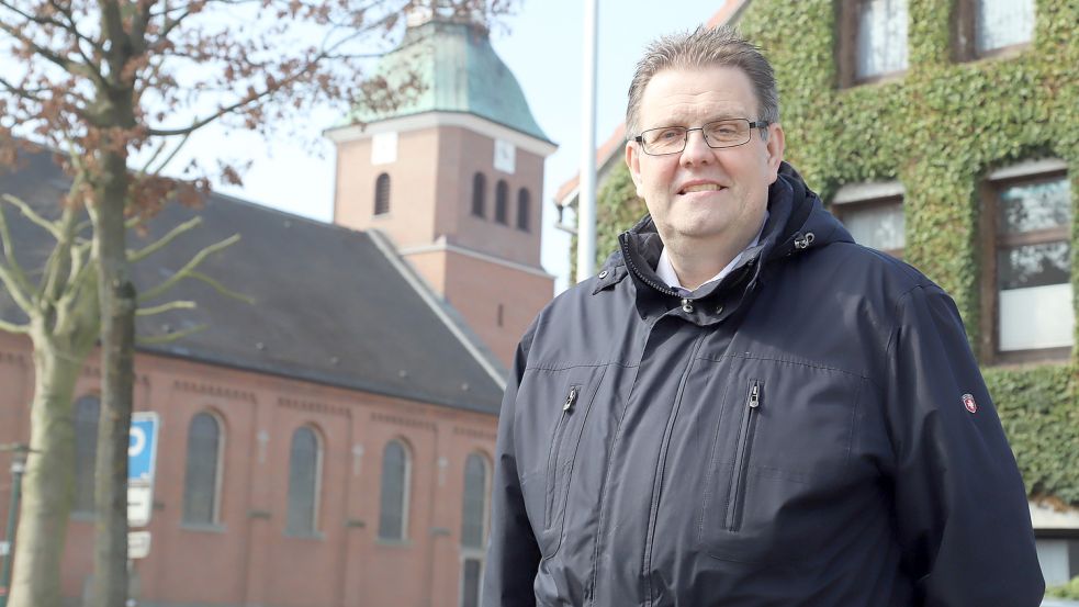 Verabschiedet sich: Pfarrer Ludger Becker. Foto: Passmann