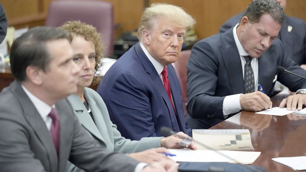 Als erster Ex-Präsident in der Geschichte der USA muss sich Trump in einem Strafverfahren verantworten. Foto: dpa/Seth Wenig