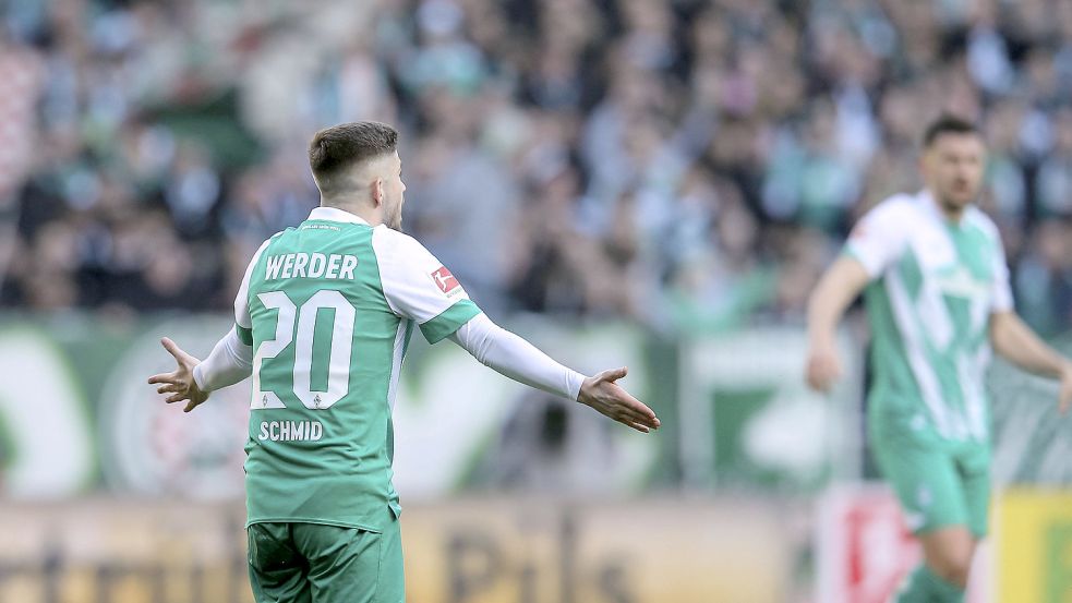 Frustriert: der SV Werder um Romano Schmid hat viermal in Folge nicht gewonnen. Foto: imago images/Claus Bergmann