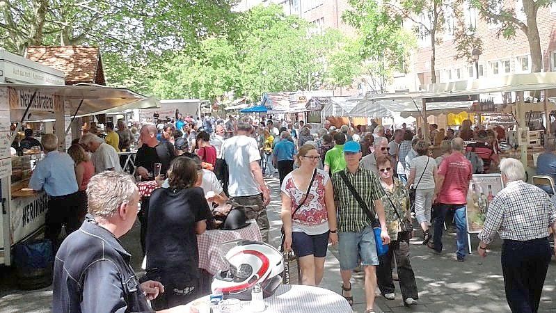 Der Bremer Kajenmarkt startet am Samstag, 29. April, in seine 35. Saison. Foto: Großmarkt Bremen