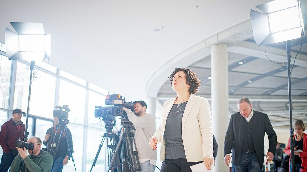 Amira Mohamed Ali, Fraktionsvorsitzende der Partei Die Linke, macht sich für den Mensa-Bau stark. Foto: Nietfeld/DPA