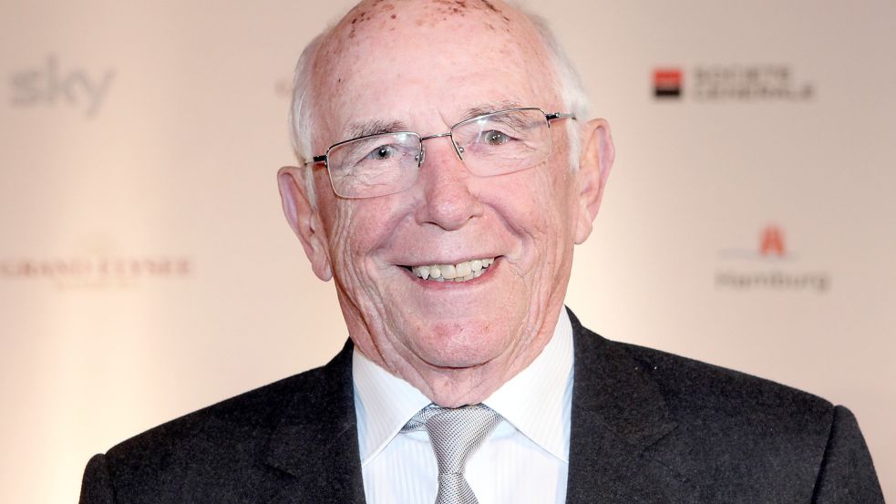 Moderator und Sportreporter Ernst Huberty ist im Alter von 96 Jahren gerstorben. Foto: dpa/ Bodo Marks