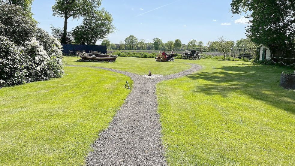 Die Saterländer Tagespflege ist auf einem sanierten Bauernhof in Ramsloh untergebracht. Zur Einrichtung gehört unter anderem ein rund 5000 Quadratmeter großer Garten. Foto: privat