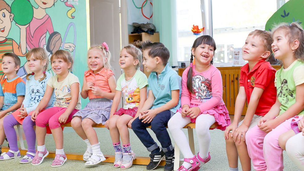 Die Krippen- und Kindergärtenplätze in städtischen Einrichtungen werden in Weener künftig nach einem Punktesystem vergeben, das für mehr Gerechtigkeit sorgen soll. Foto: Pixabay