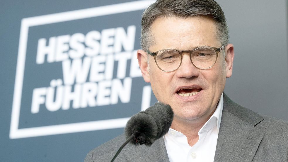 Der 51-jährige Boris Rhein (CDU) will im Herbst in Hessen die Landtagswahl gewinnen. Beim Thema Migration kritisiert er die Bundesregierung und damit seine Herausforderin, Bundesinnenministerin Nancy Faeser (SPD), besonders scharf. Foto: Sebastian Christoph Gollnow