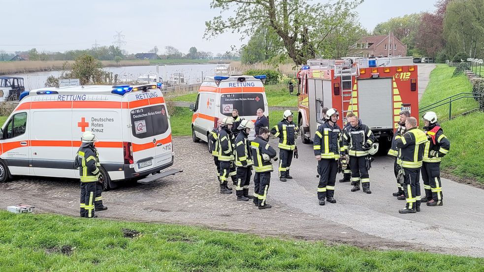 Die Einsatzkräfte rückten am Sonntag aus. Foto: Wolters