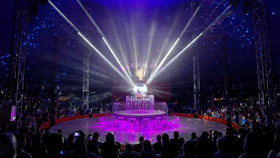 Die Wassershow ist neu. Foto: Zirkus Charles Knie