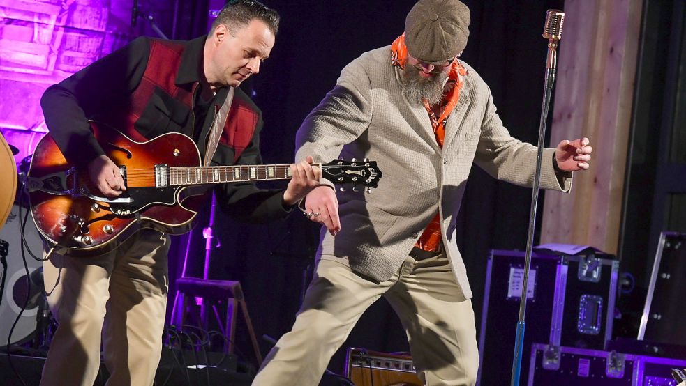 The Moonshine Boppers waren eine der Bands beim dreitägigen Eröffnungs-Festival der Bühne auf dem Marktplatz. Foto: Hellmers