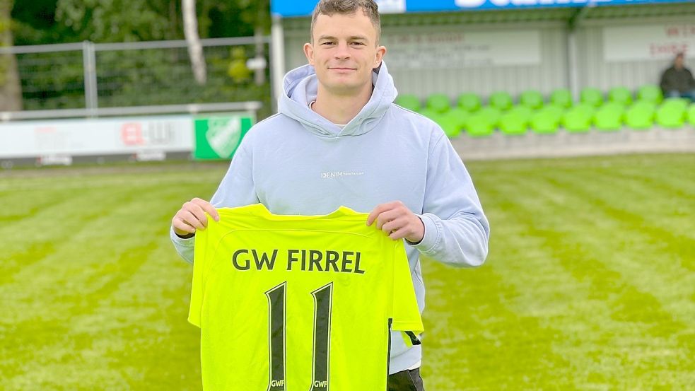 Jendrik Janßen erhält bei Firrel die Trikotnummer elf. Foto: Privat