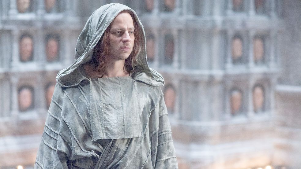 In seiner Rolle als Jaqen H’ghar in der Serie Game of Thrones machte Tom Wlaschiha den Satz "Valar Morghulis" weltweit bekannt. Foto: Helen Sloan/courtesy of HBO