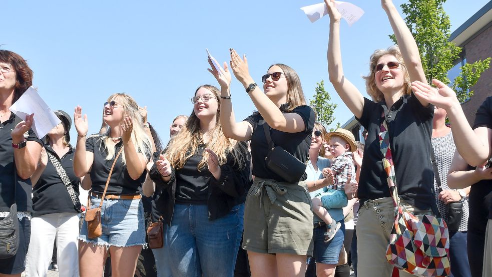 Beim Rathausfest in Rhauderfehn und auf anderen Veranstaltungen war die Stimmung gut. Foto: Hellmers