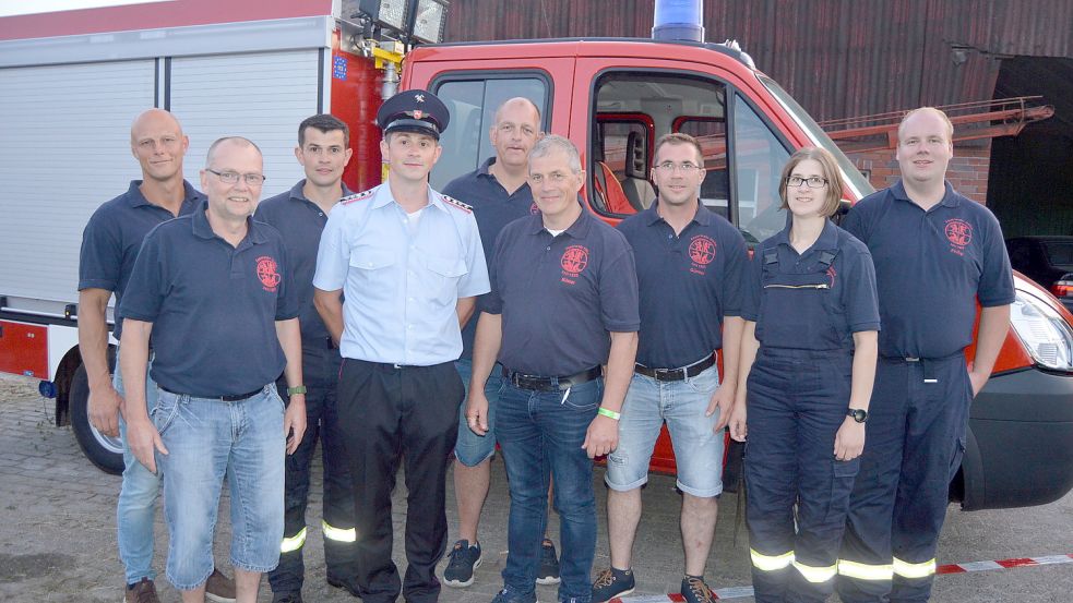 Heimspiel für Holte: Die Freiwillige Feuerwehr wurde Sieger der Wettkampfgruppe II (Schnellkupplung). Foto: Weers