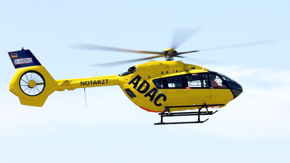 Ein Rettungshubschrauber brachte den Schwerverletzten in ein Krankenhaus. Symbolfoto: ADAC Luftrettung