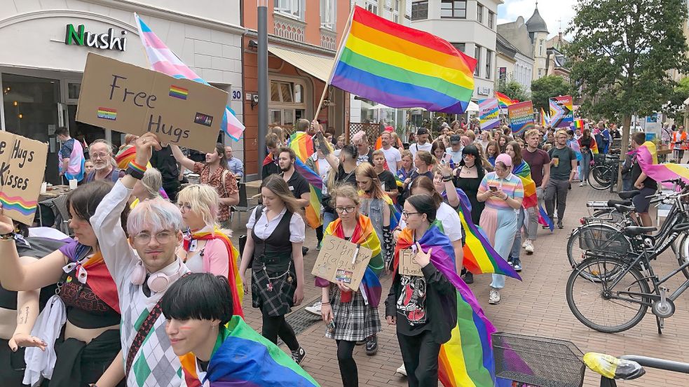 Der erste CSD in Leer war ein großer Erfolg. Foto: Lüppen/Archiv