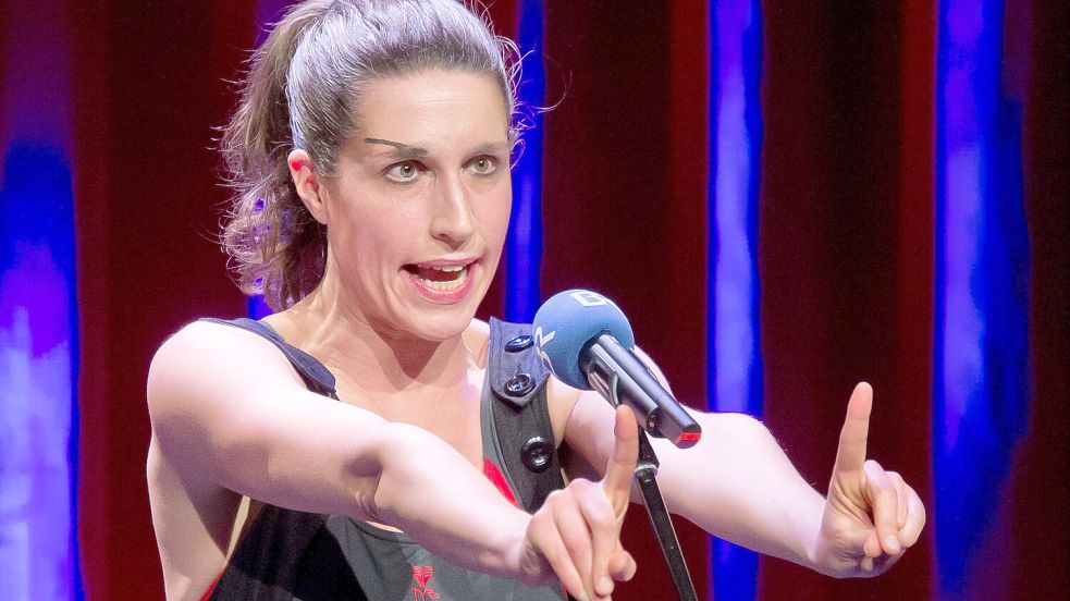 Christine Prayon kritisiert ZDF-Satireformate für einen zu engen Meinungskorridor. Foto: dpa/Daniel Karmann
