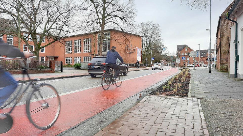Im Ostersteg finden Radfahrer schon sehr komfortable Bedingungen vor. Das soll auf andere Straßen in der Innenstadt übertragen werden. Foto: Kierstein/Archiv
