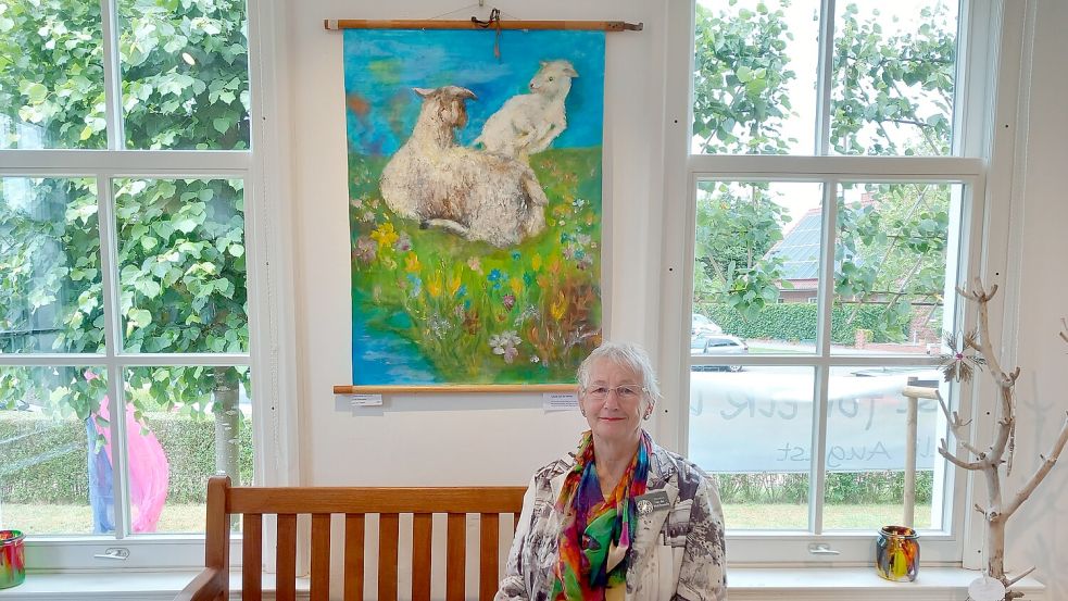 Hannelore van der Wal-Thomalla nutzte eine ausgediente Lehrtafel als Untergrund für Mutterschaf mit Lamm. Foto: Scherzer