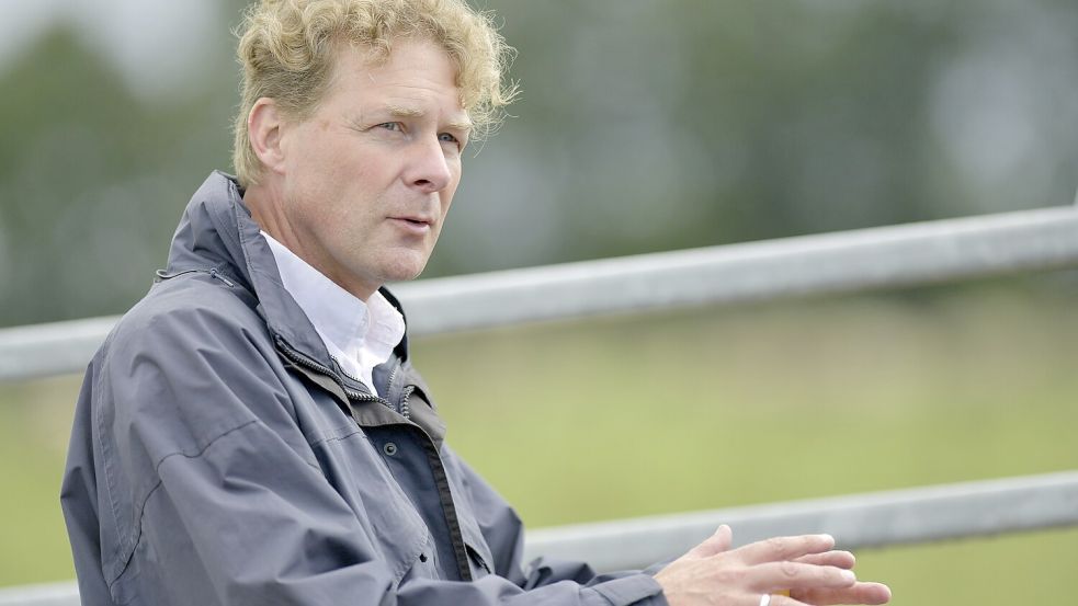 Dr. Holger Buschmann erklärte, wie der Nabu die Situation einschätzt. Foto: Ortgies