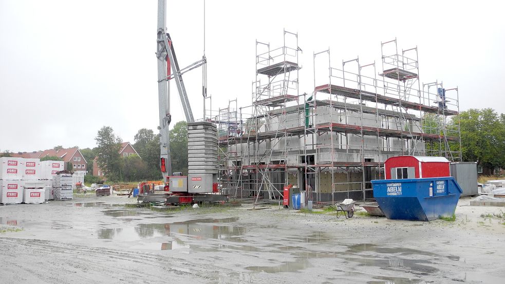 Auch Mehrfamilienhäuser gibt es in dem neuen Quartier. Foto: Wolters