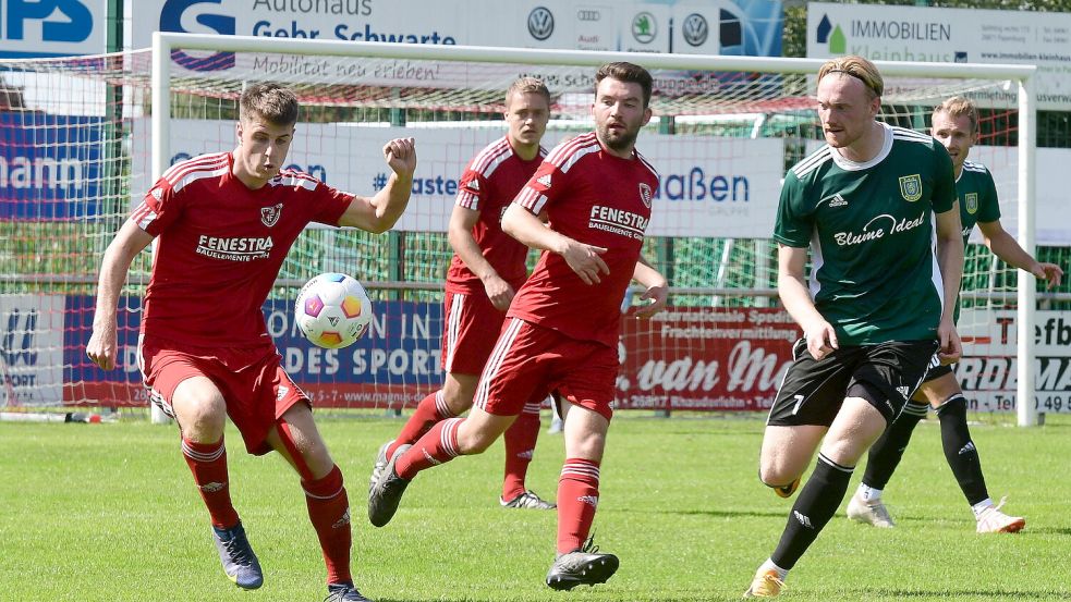 Der Gastgeber (links Nico Bohlen) siegte verdient. Foto: Damm