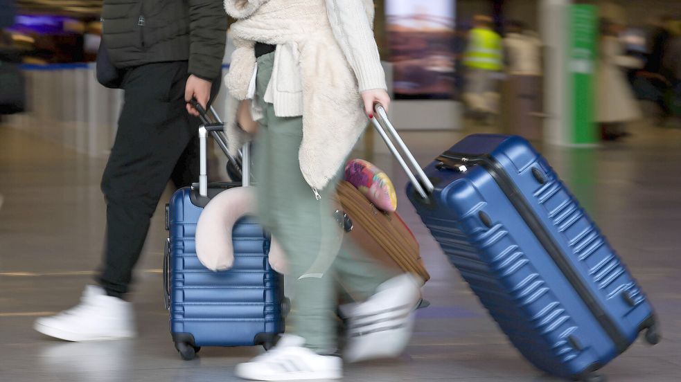 So viele Deutsche wie zuletzt 2019 haben im vergangenen Jahr die Bundesrepublik verlassen. Foto: Joaquim Ferreira/Imago Images