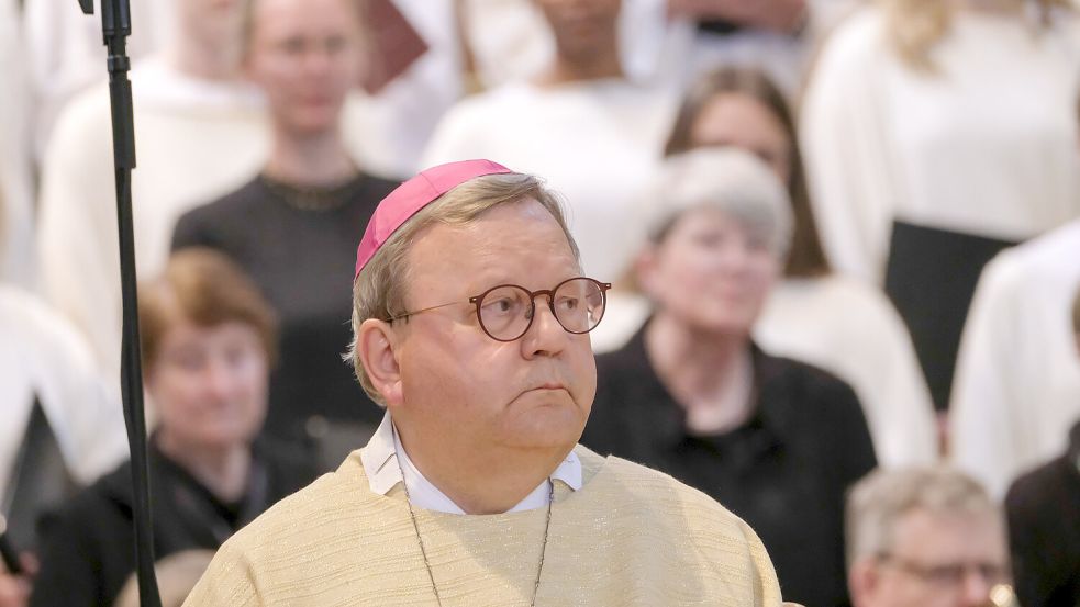 Der ehemalige Bischof von Osnabrück, Franz-Josef Bode, bei seinem Abschiedsgottesdienst. Foto: Thomas Osterfeld