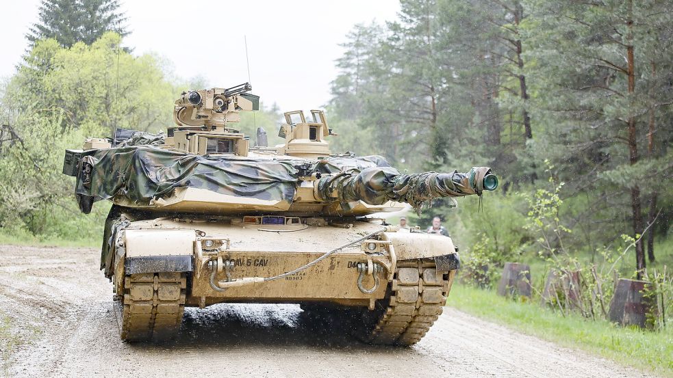 Die USA wollen der Ukraine Munition mit abgereichertem Uran für Abrams-Panzer liefern. Foto: dpa/Daniel Löb