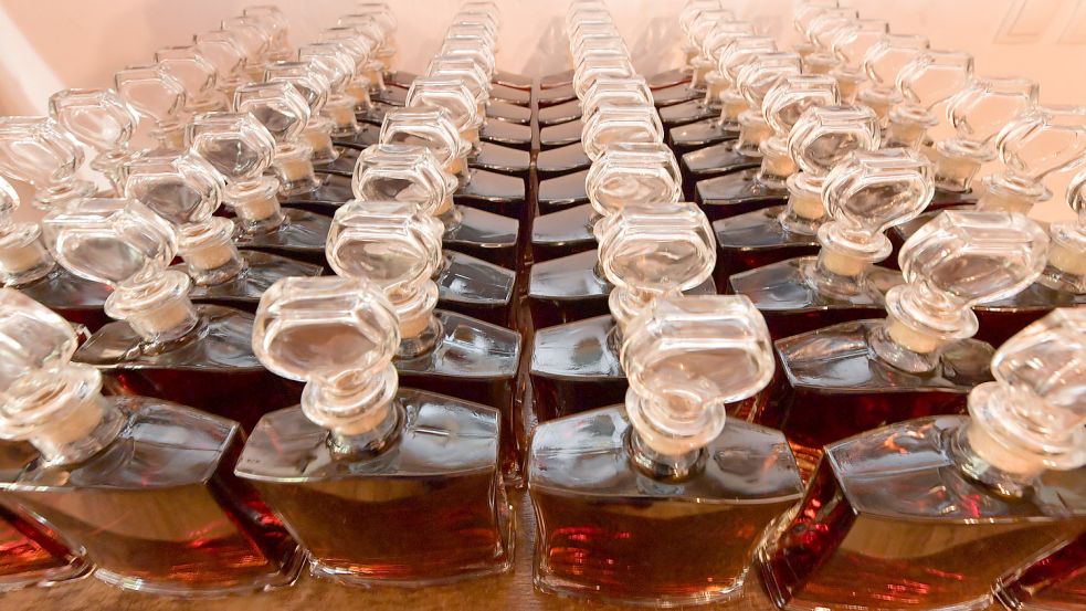 Die ersten Flaschen des Ida-Whiskys wurden bereits abgefüllt. Die offizielle Vorstellung erfolgt am 1. Juli. Foto: Ortgies