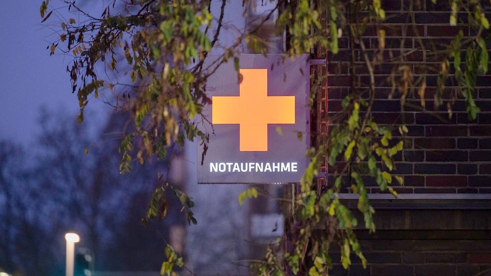 Vor allem in Notaufnahmen komme es immer öfter zu Übergriffen, berichten Ärzte und Pfleger. Im vergangenen Jahr zählt die BErliner Polizei mehr als 8000 Einsätze in Krankenhäusern. Foto: dpa/Julian Stratenschulte