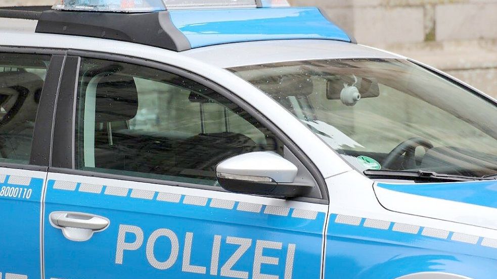 Die Polizei ist in Steenfelderfehn bei einem Unfall im Einsatz. Foto: Archiv