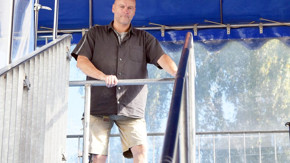 Frank Porsch betreibt seit Jahren das Achteck in Schwerin. Seine Diskothek fordert für die nächste Party als Einlass-Bedingung einen deutschen Pass. Foto: Christian Schneider