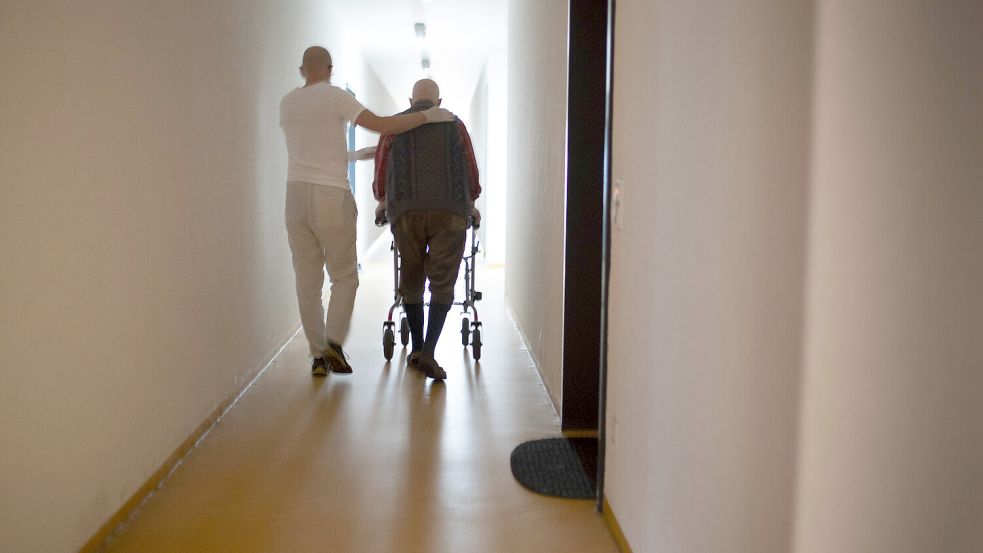 Sexuelle Gewalt gegen pflegebedürftige Menschen ist stark tabuisiert und wird wenig erforscht. Foto: www.imago-images.de