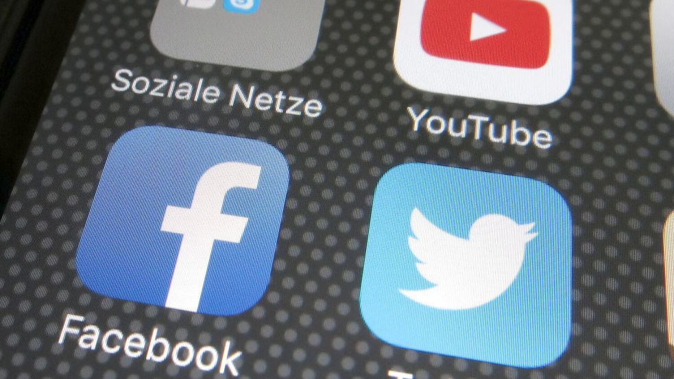 Falschinformationen in den sozialen Netzwerken sind ein Problem. Doch können Kennzeichnungen helfen? Foto: dpa | Franz-Peter Tschauner