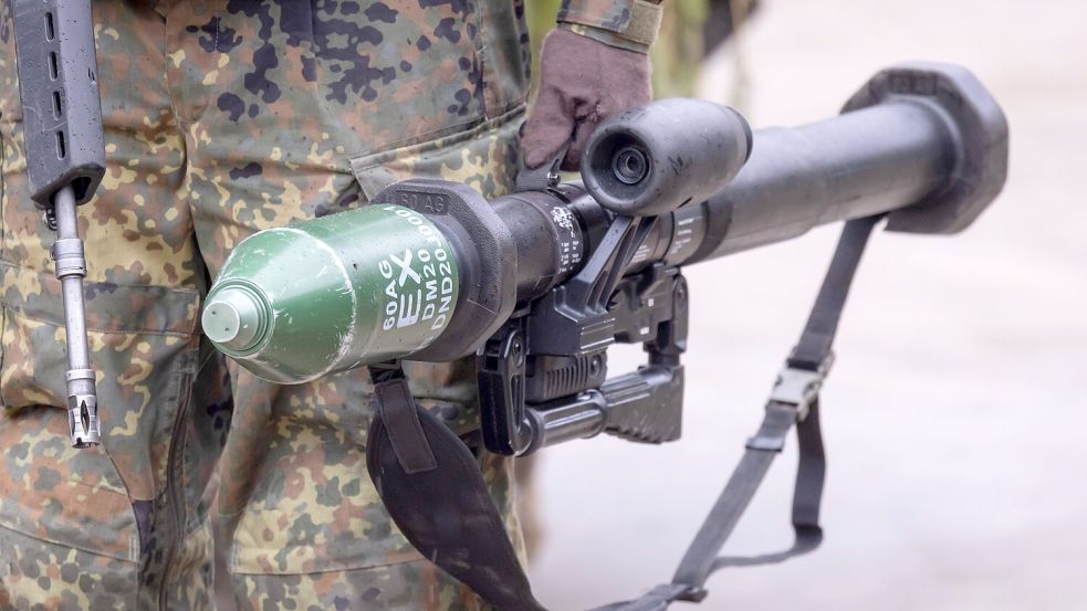 In der Demokratischen Republik Kongo hat ein Soldat versehentlich eine Panzerfaust gezündet. Foto: imago images/Uwe Meinhold