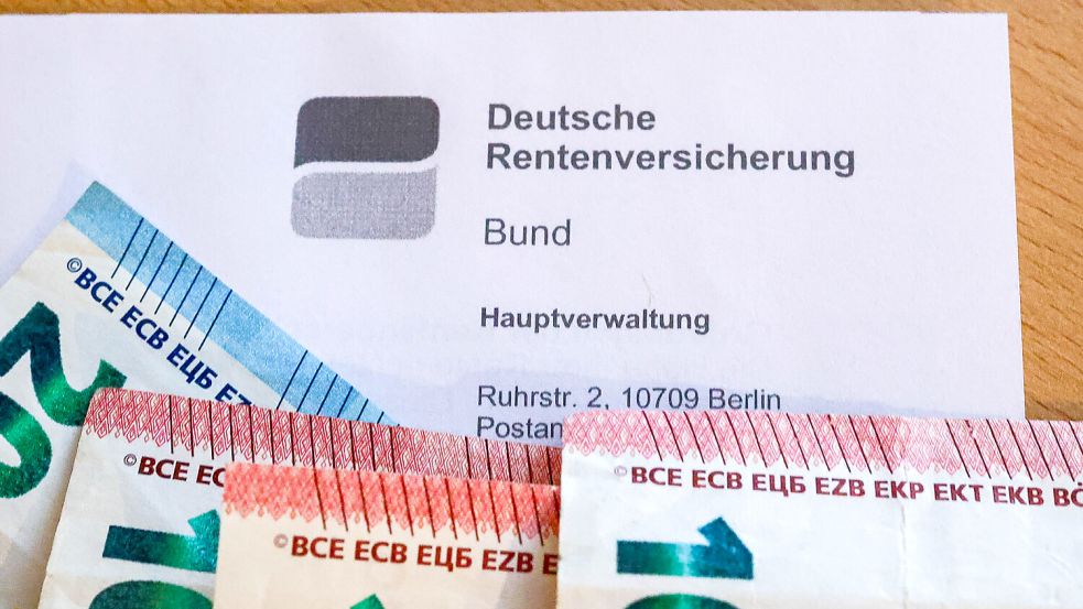 Jeder zweite Rentner bekommt trotz 40 Jahren Erwerbstätigkeit weniger als 1400 Euro Rente. Foto: IMAGO images/Lobeca