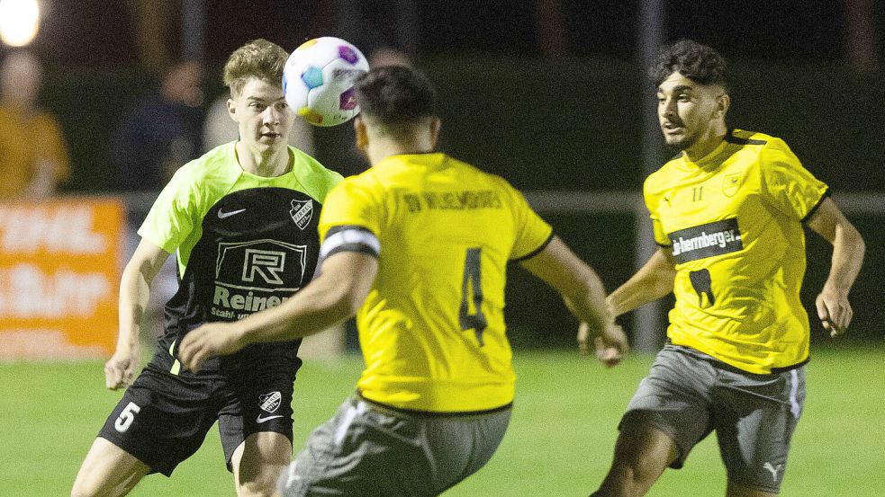 Fynn Dierks (links) und Firrel stehen im Viertelfinale. Foto: Doden/Emden