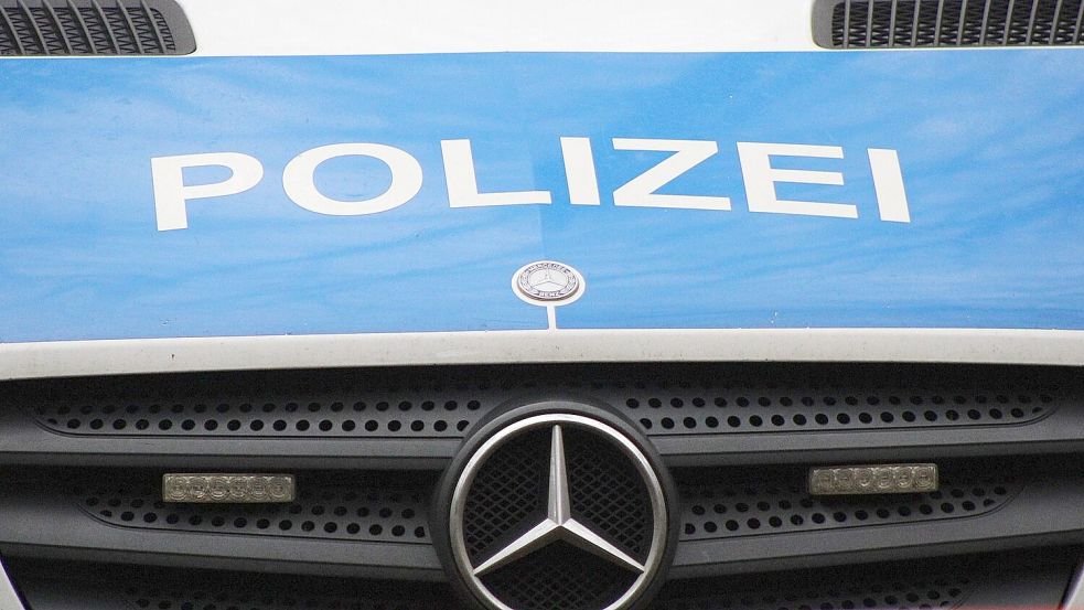 Die Polizei ist auf der Autobahn 28 im Einsatz. Foto: Pixabay