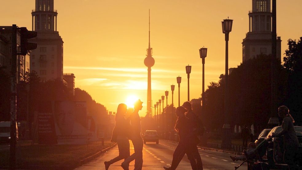 Für den Körper ist es kein Problem, eine Nacht nicht zu schlafen, wenn man den Schlafmangel wieder ausgleicht. Foto: Kay Nietfeld/dpa/dpa-tmn