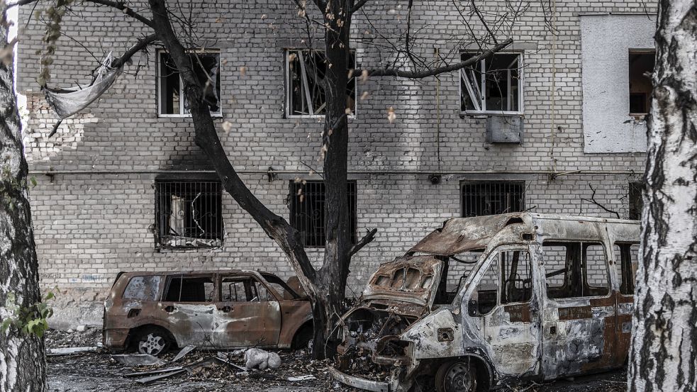 Auch 20 Monate nach der russischen Invasion ist kein Ende des Krieges in Sicht. Unsere Experten haben über die Lage vor Ort gesprochen. Foto: dpa/Oliver Weiken