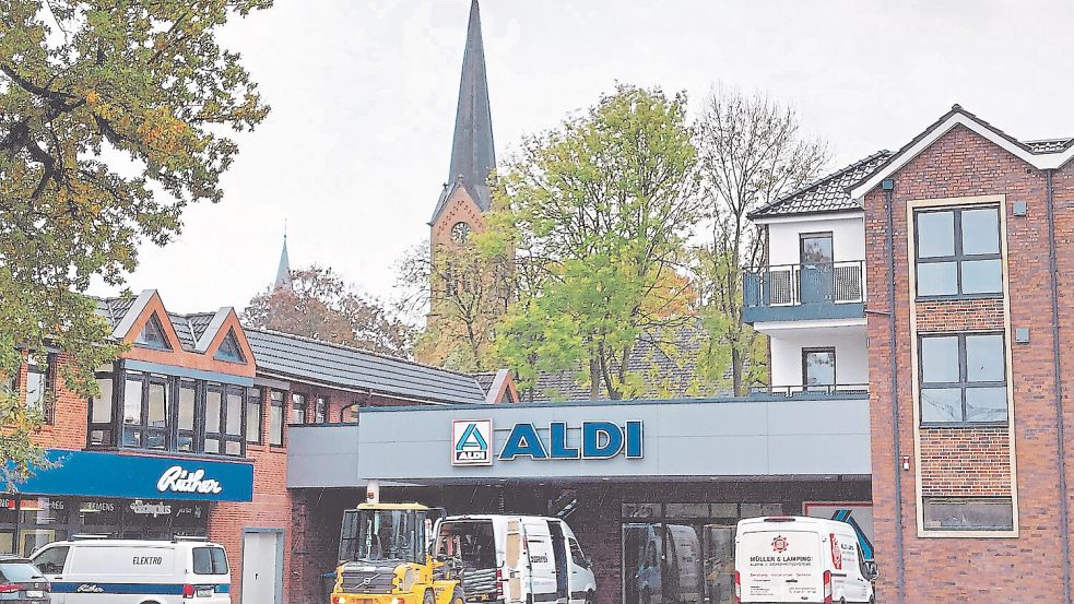 Am 17. November werden die ersten Kunden im neuen Papenburger Aldi-Markt erwartet. Foto: Belling