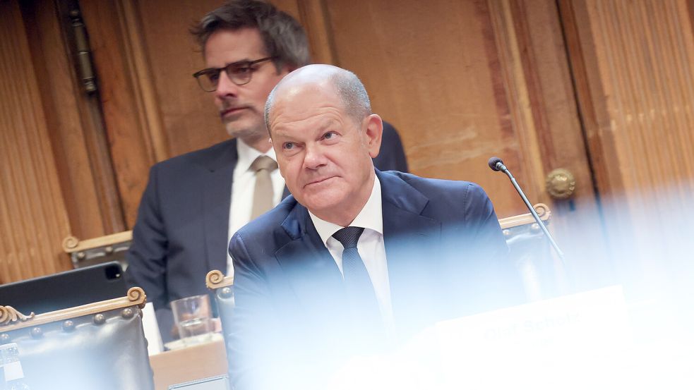 Der heutige Bundeskanzler Olaf Scholz steht im Mittelpunkt der Cum-Ex-Affäre. Nun sollen zwei wichtige Laptops verschwunden sein. Foto: dpa/Christian Charisius