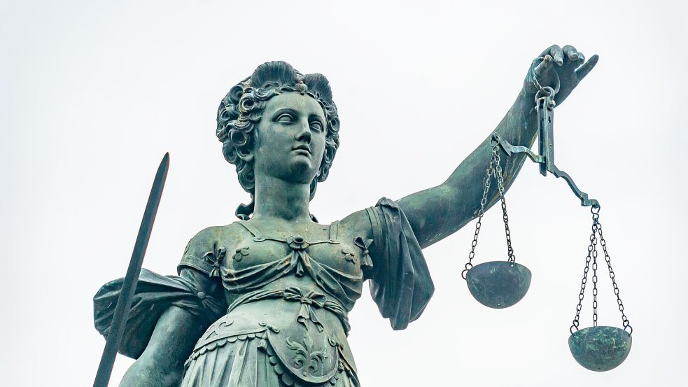 Ein ehemaliger Bankier muss sich vor dem Landgericht Münsterverantworten. Foto: imago-images/Markus Beck