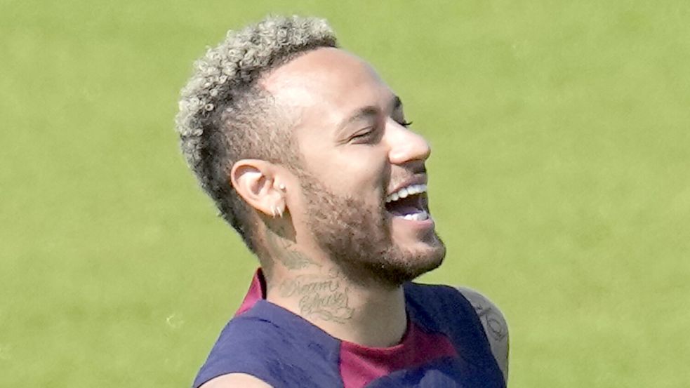 Fußballstar Neymar ist von Paris St.-Germain zum Klub Al-Hilal gewechselt. Foto: AP