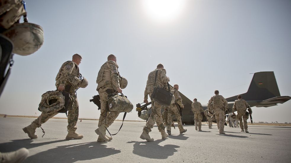 Abzug aus Afghanistan: Mehr als 400.000 Bundeswehrsoldaten haben seit den 1990er Jahren an vom Bundestag beschlossenen Auslandseinsätzen teilgenommen. Foto: dpa/Michael Kappeler