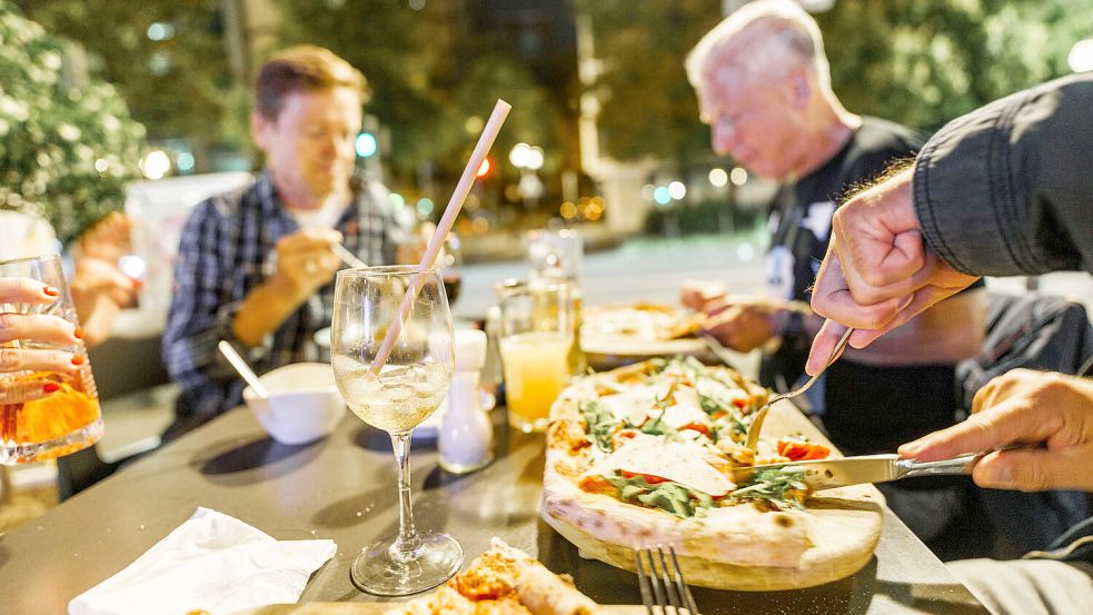 Noch gilt eine verringerte Steuer auf’s Essen in Restaurants. Foto: Arnold/dpa