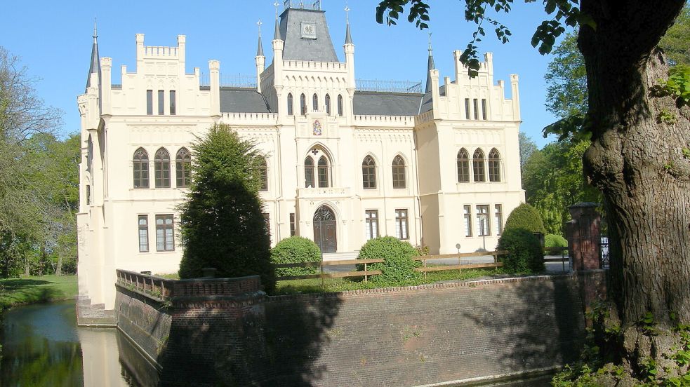 In der Fährstraße nah der Evenburg wurde illegal Müll entsorgt. Foto: Archiv