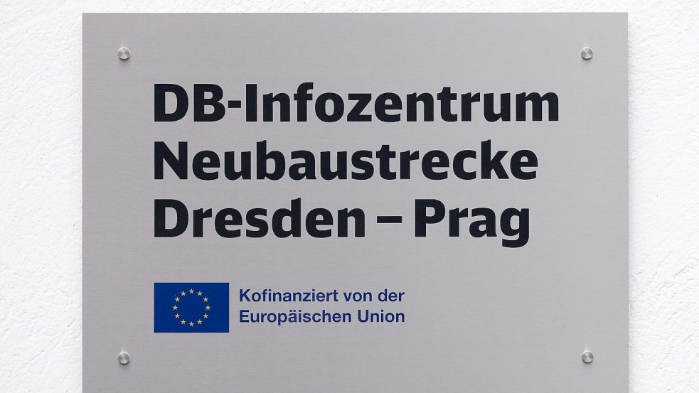 2024 sollen das Eisenbahnbundesamt sowie der Bundestag über den Neubau der Strecke als Trasse oder Volltunnel-Variante entscheiden. Foto: Sebastian Kahnert/dpa